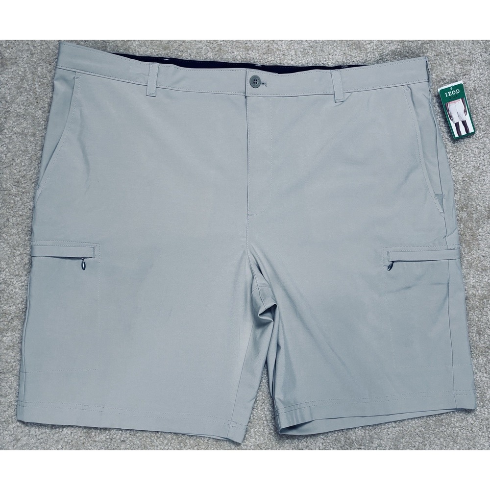 IZOD Golf Mens Swingflex Cargo Shorts 44 Khaki UV Protection Quick Dry NEW